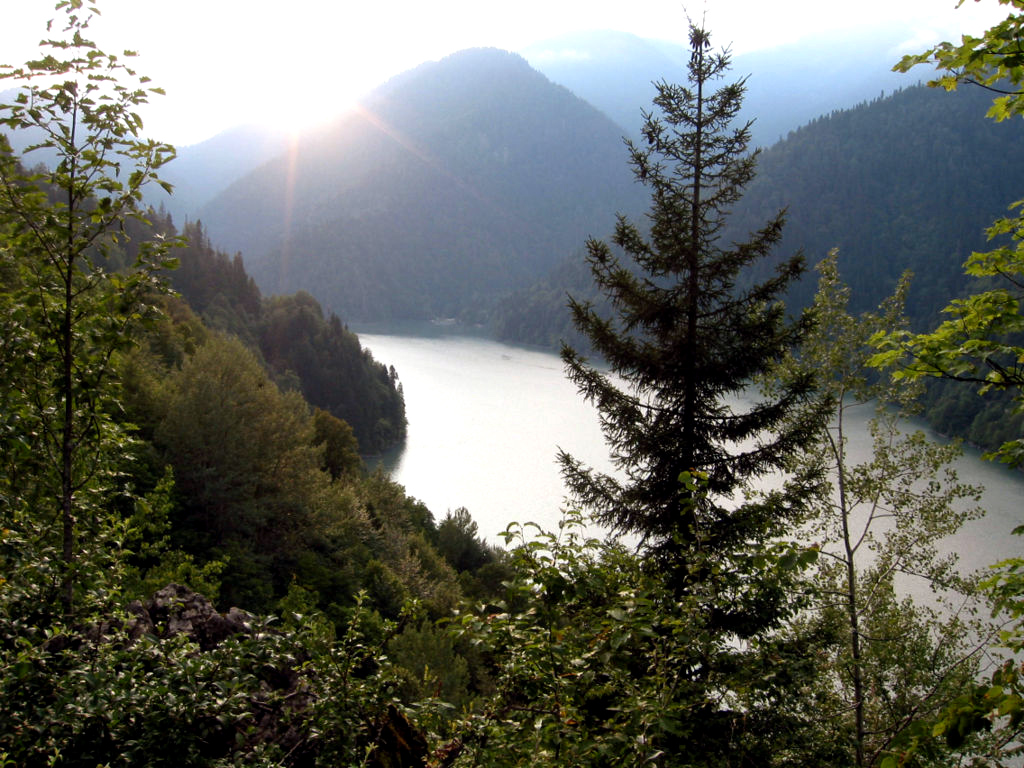 Lake Ritsa